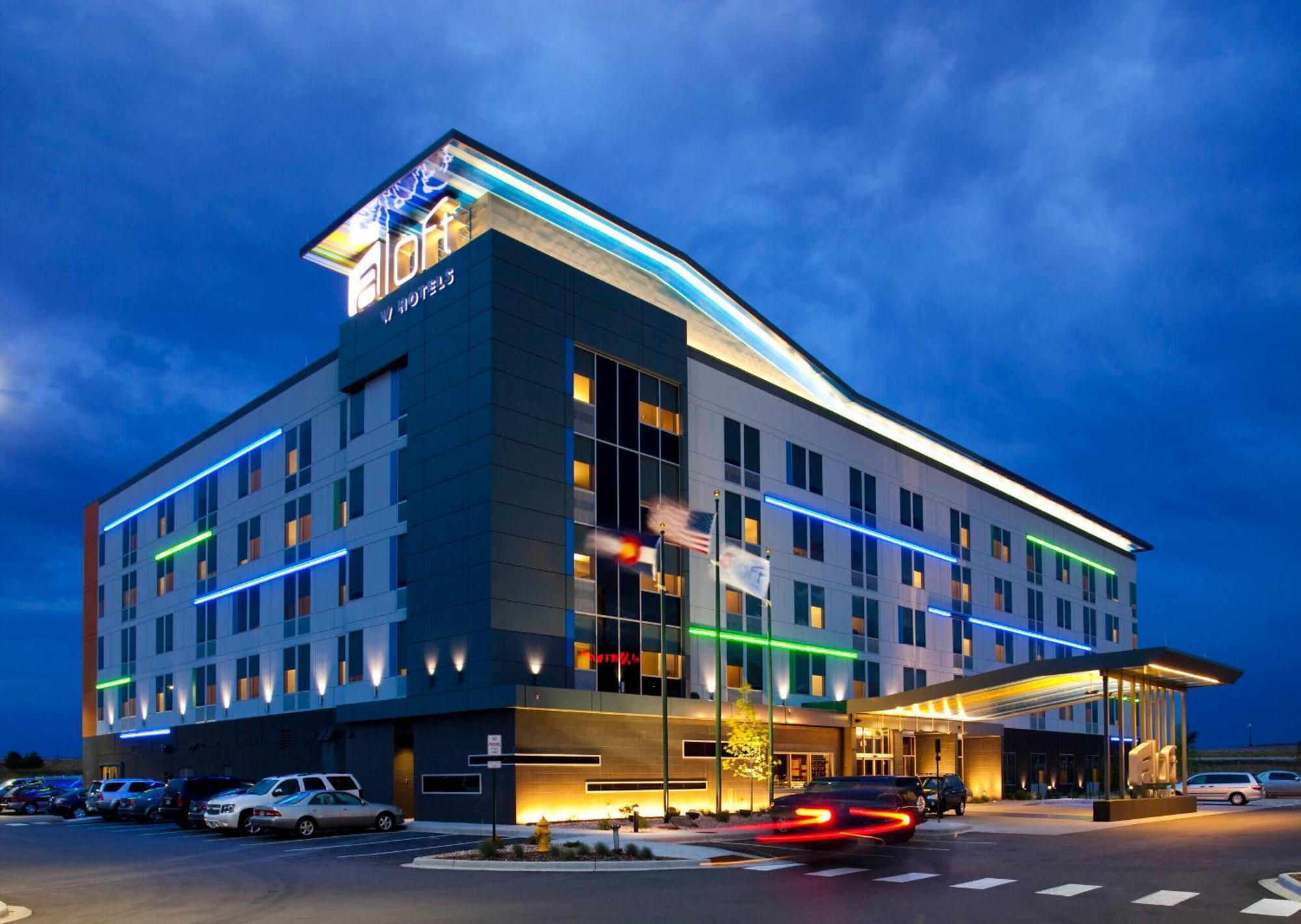 Aloft Denver Airport At Gateway Park Aurora Exteriör bild
